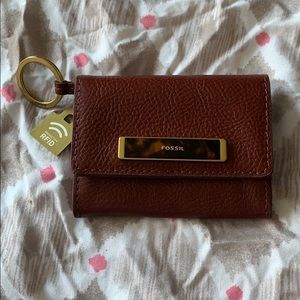 Fossil wallet for women